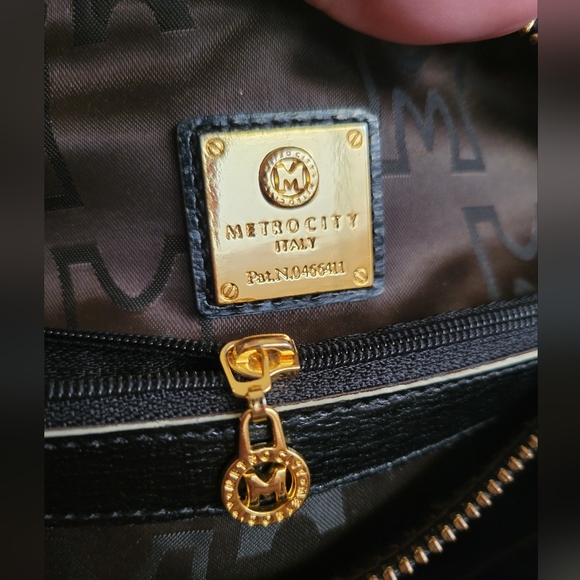 METRO CITY leather satchel - Picture 6 of 9